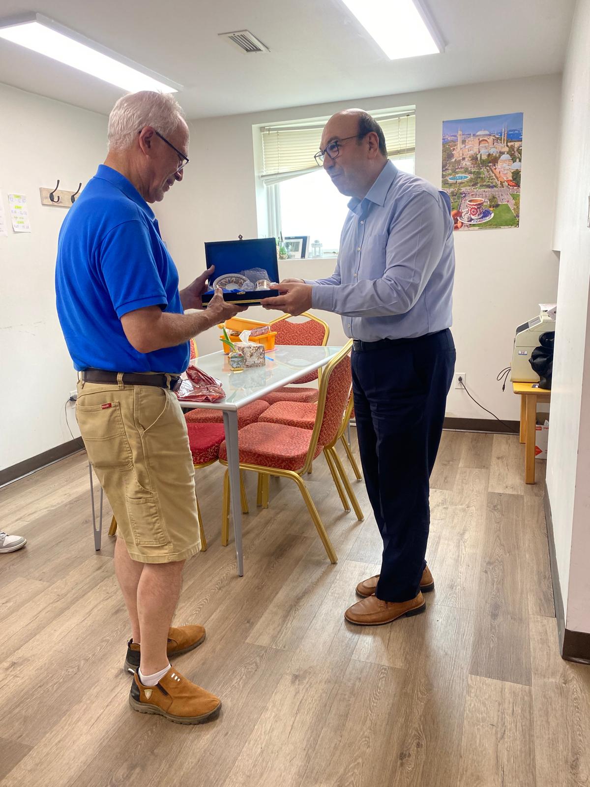 Federal MP Marc-Aurèle Fortin Visits Horizon Foundation Quebec